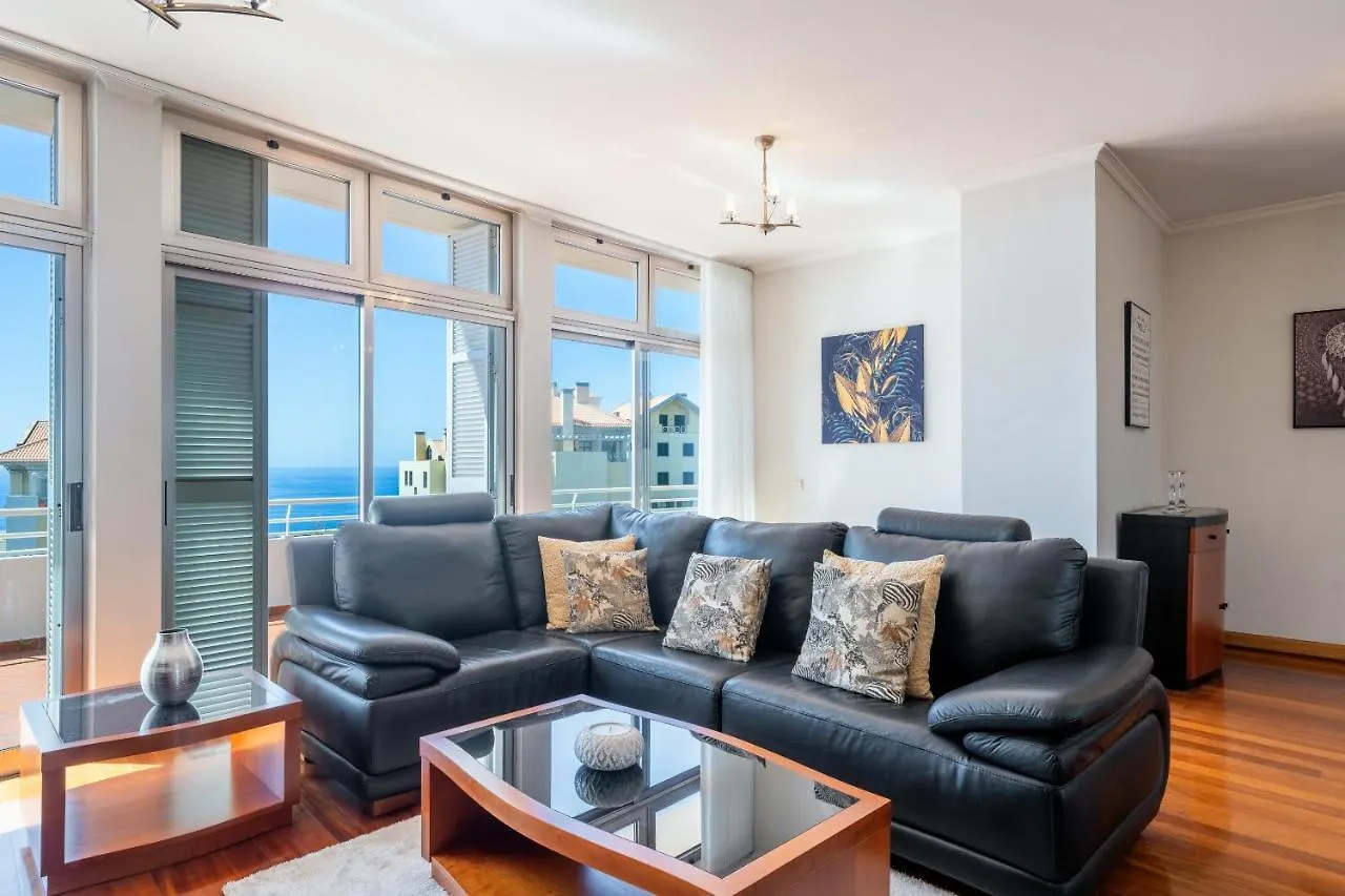 Diego Cruz Penthouse By Hr Madeira Funchal  Funchal (Madeira)